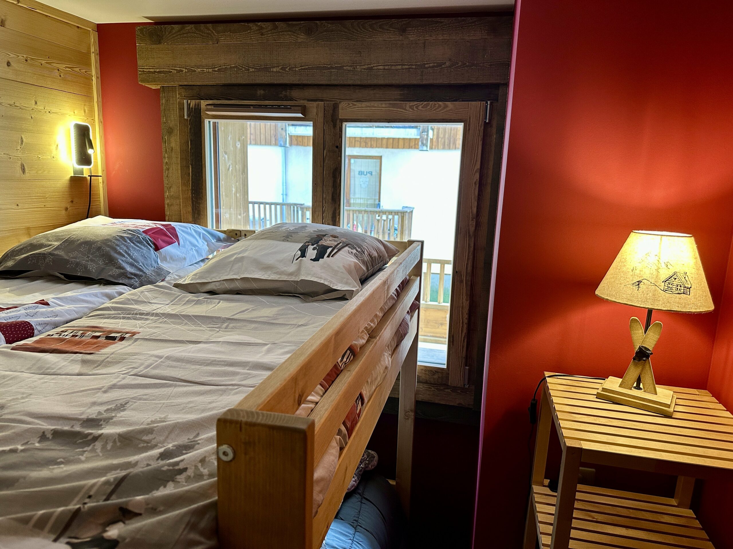 3ème chambre-2 lits simples superposés 70x190